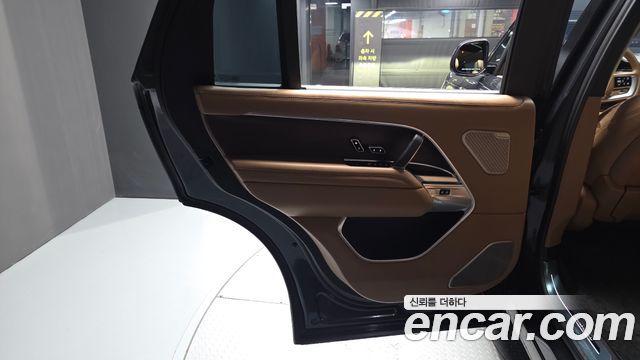Land Rover Range Rover 2023