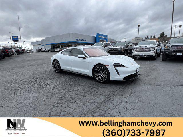 Porsche Taycan 2021