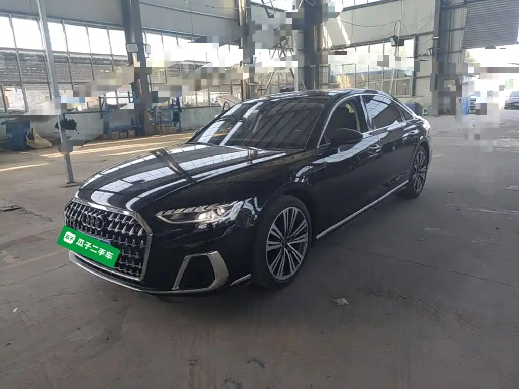 Audi A8 2025