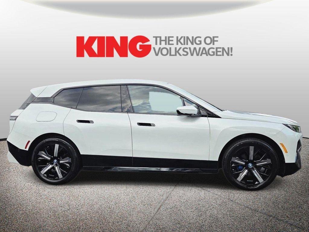 BMW iX 2023