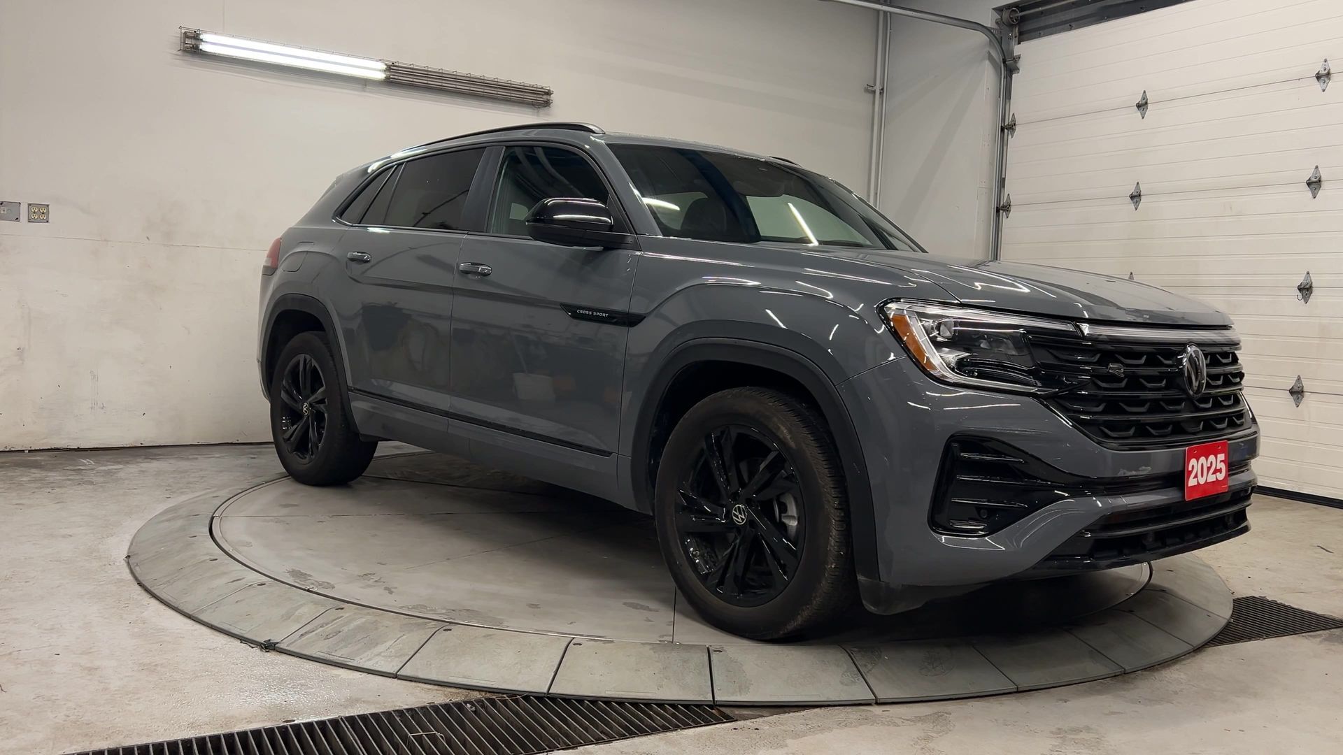 Volkswagen Atlas Cross Sport 2025