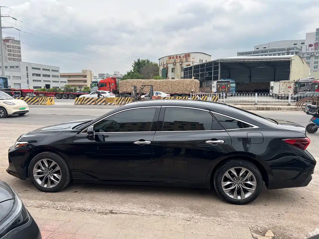 Toyota Avalon 2021