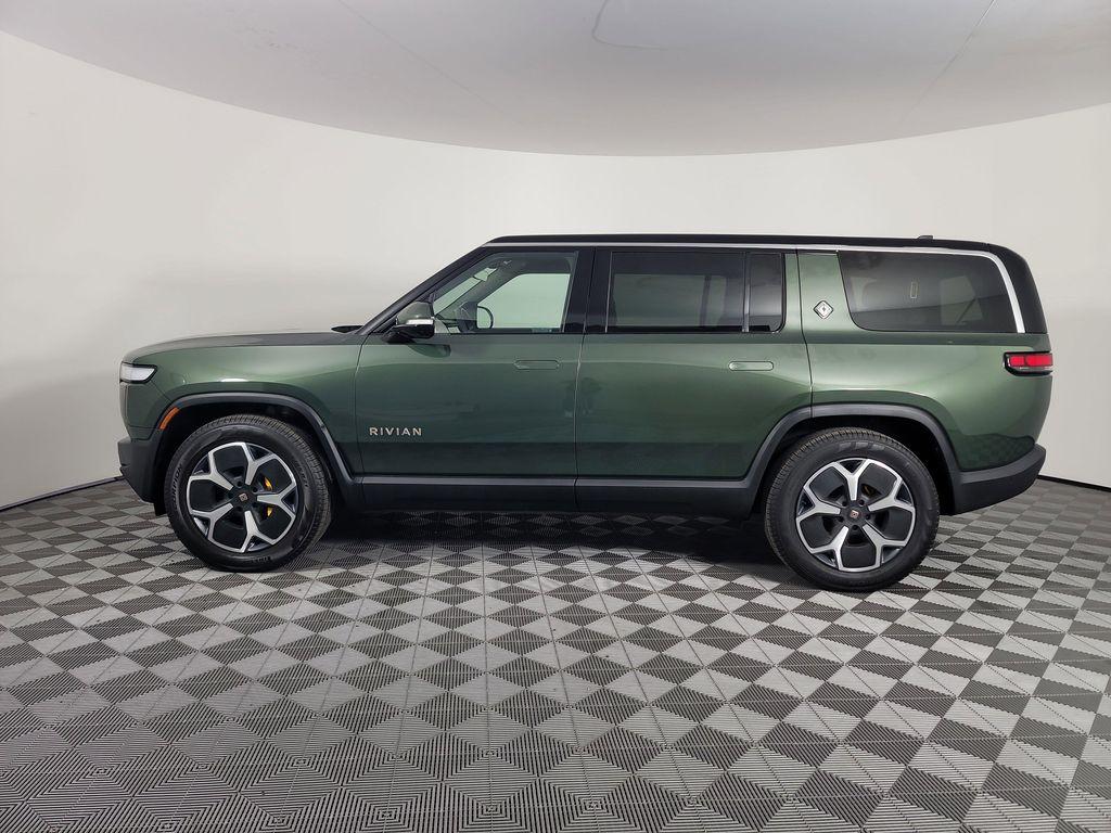 Rivian R1S 2024