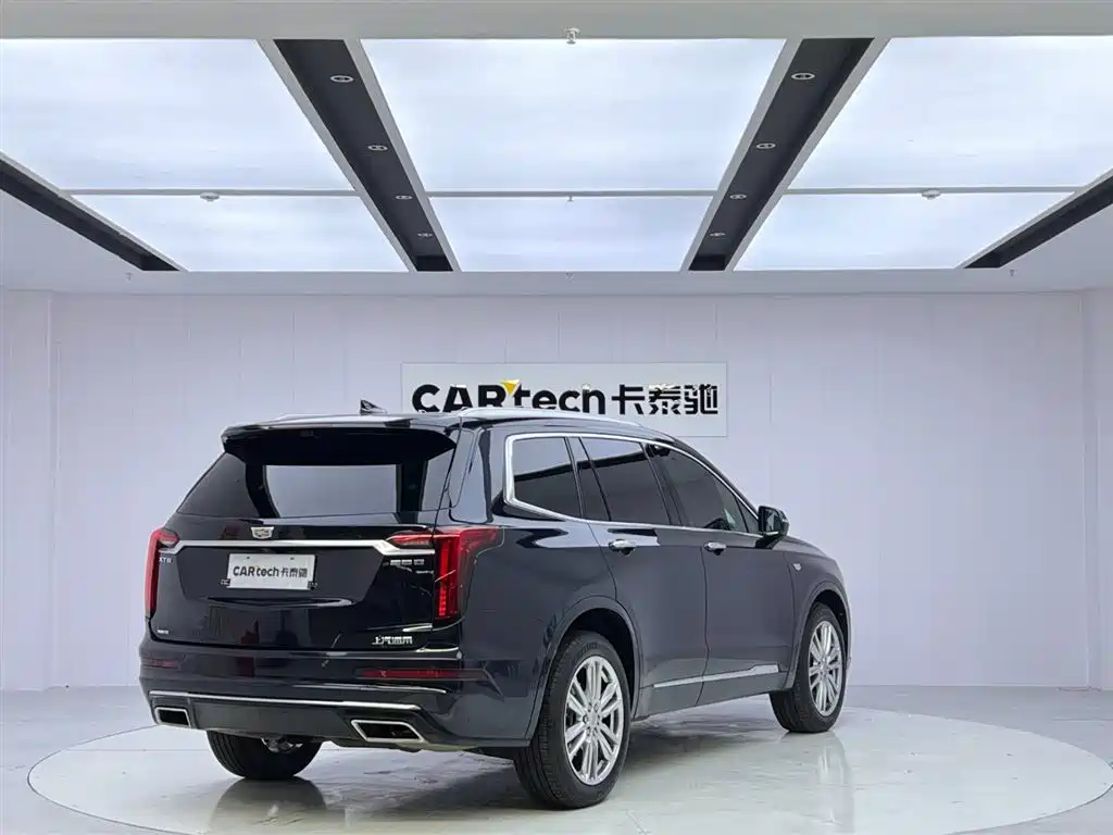 Cadillac XT6 2023