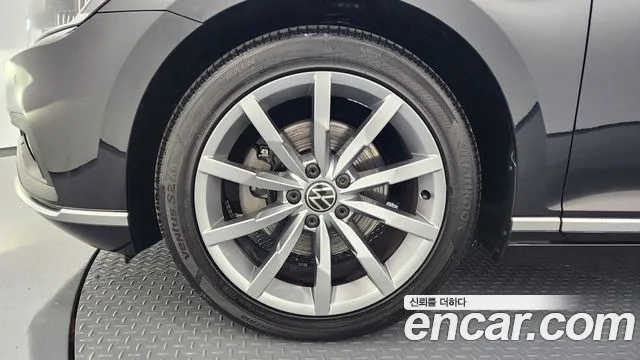 Volkswagen Passat 2022