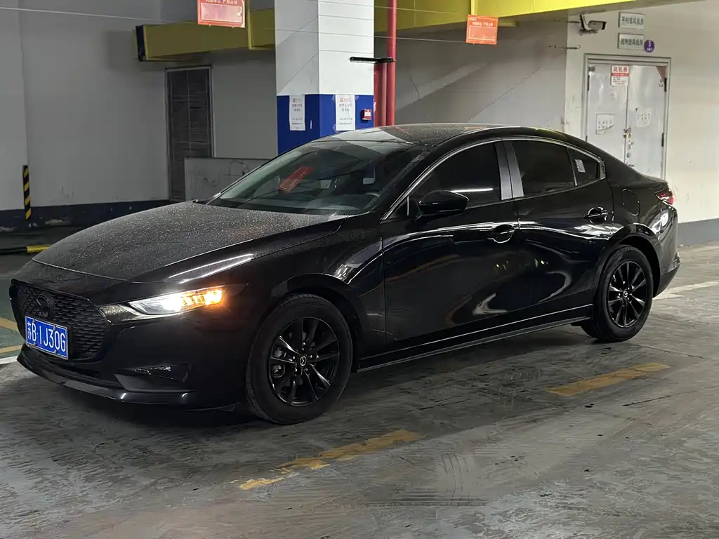 Mazda 3 2024