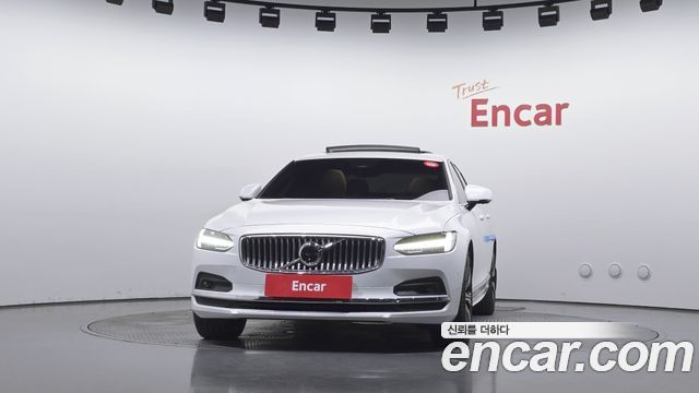 Volvo S90 2024