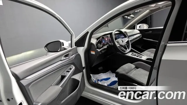 Volkswagen Golf 2022