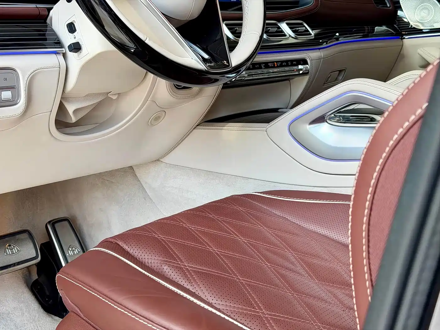 Mercedes-Benz Maybach GLS 2024