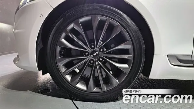Kia K9 2022