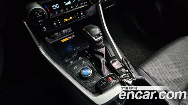 Toyota RAV4 2023