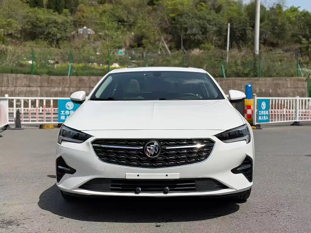 Buick Regal 2022