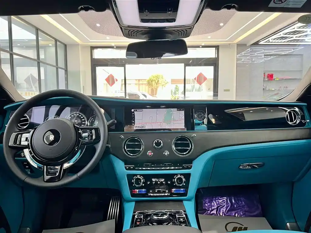 Rolls-Royce Ghost 2024