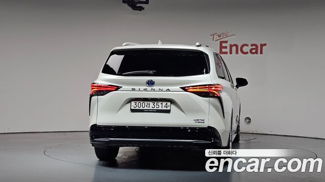 Toyota Sienna 2021
