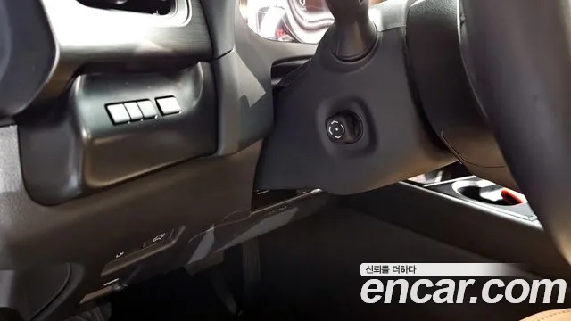 Lexus UX 2023