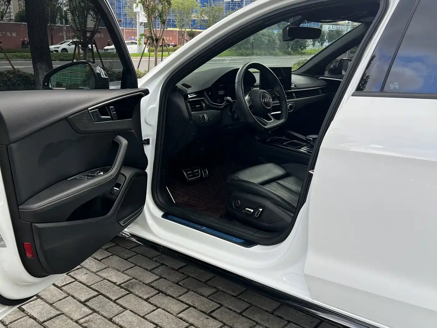 Audi A4 2024