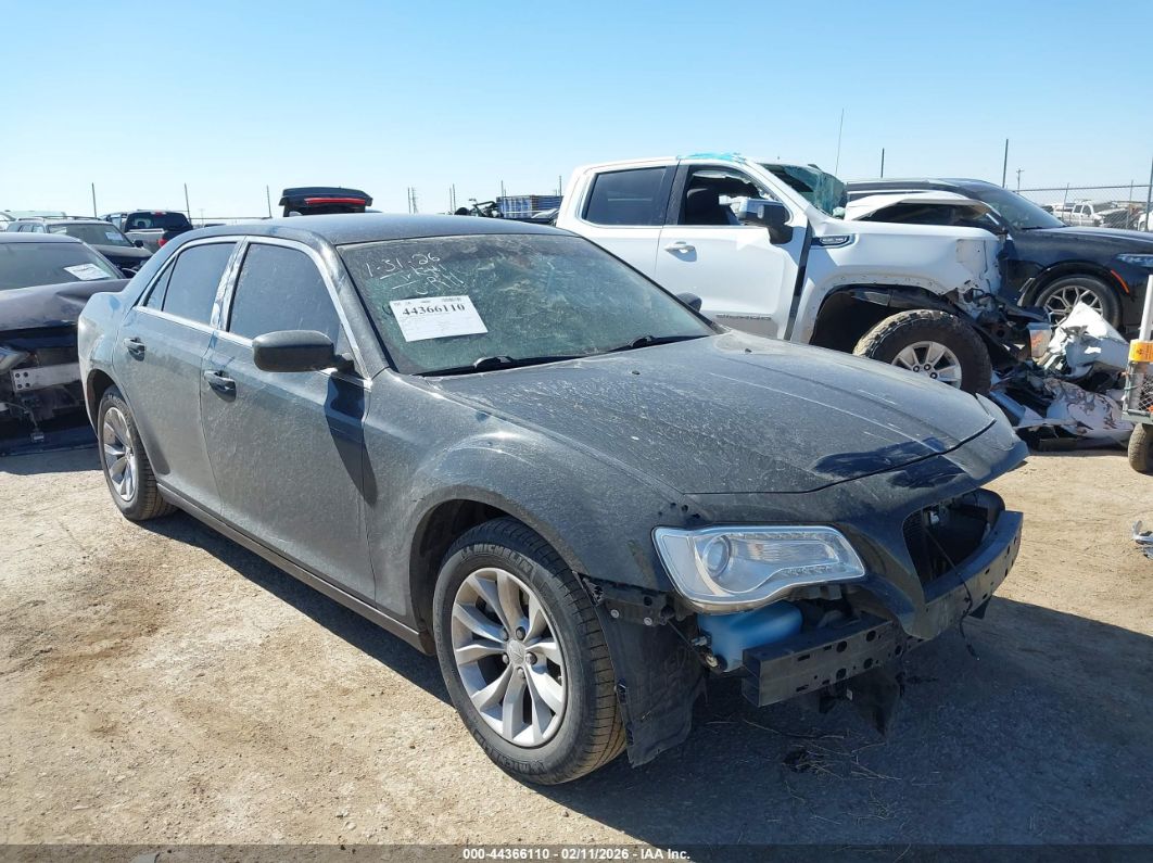 Chrysler 300 2023