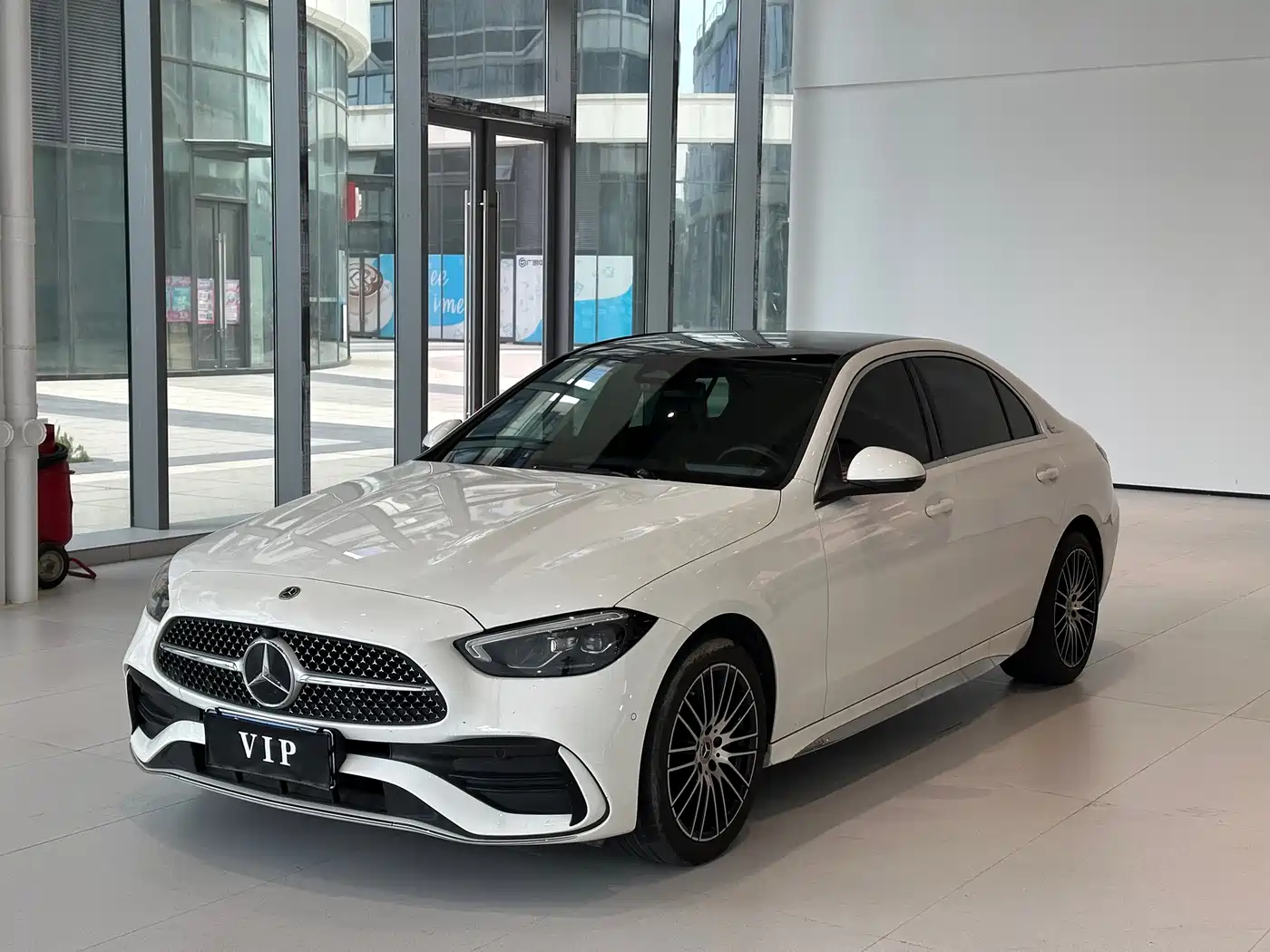 Mercedes-Benz C-Класс 2024
