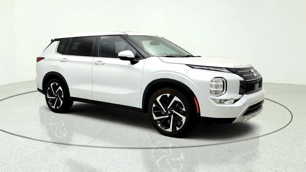 Mitsubishi Outlander 2024