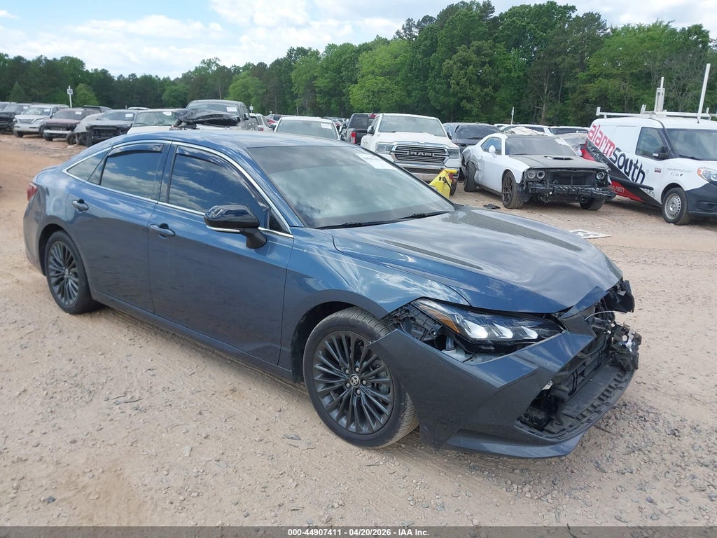 Toyota Avalon 2021