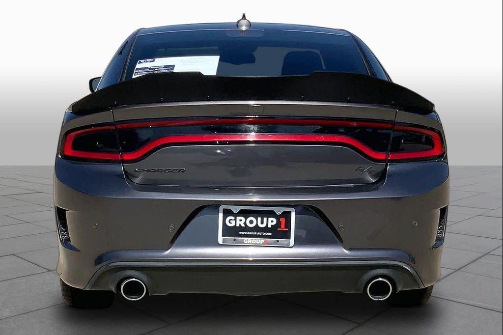 Dodge Charger 2021