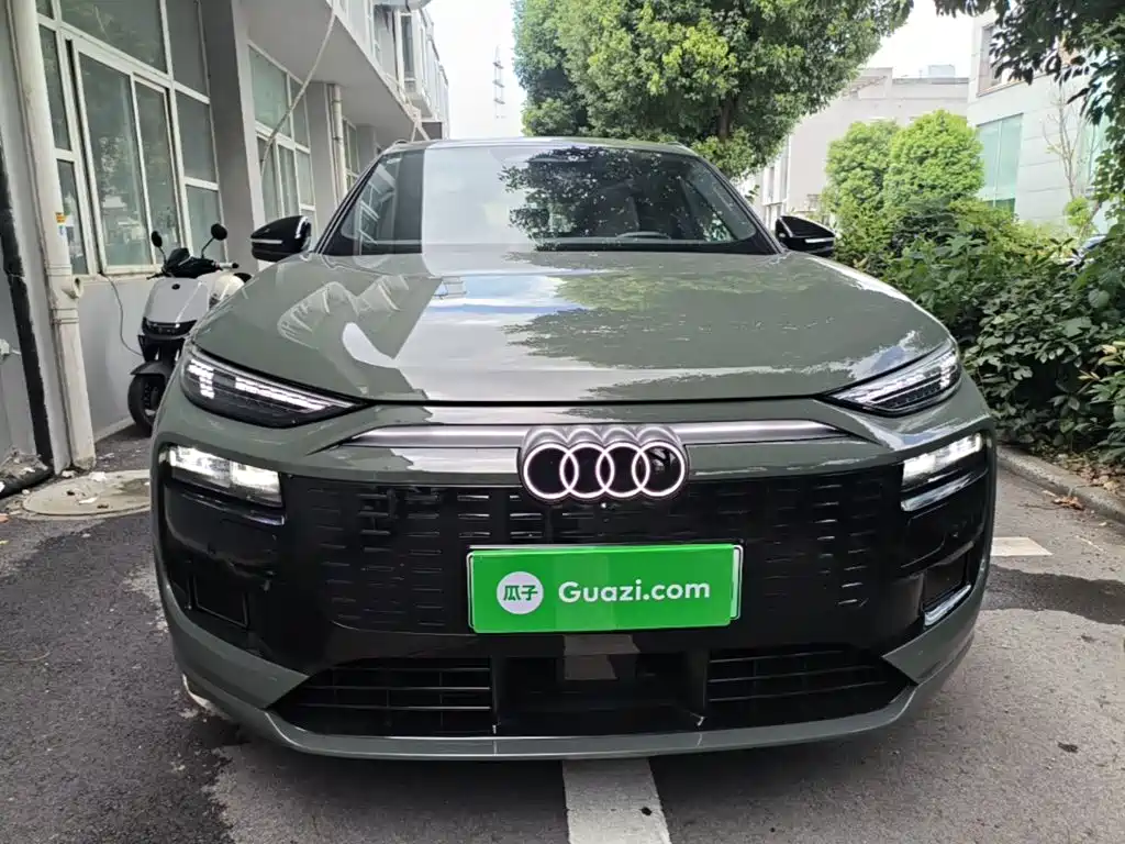 Audi e-tron 2026