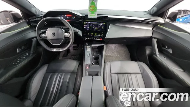 Peugeot 408 2023