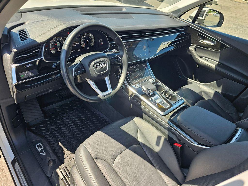 Audi Q7 2023