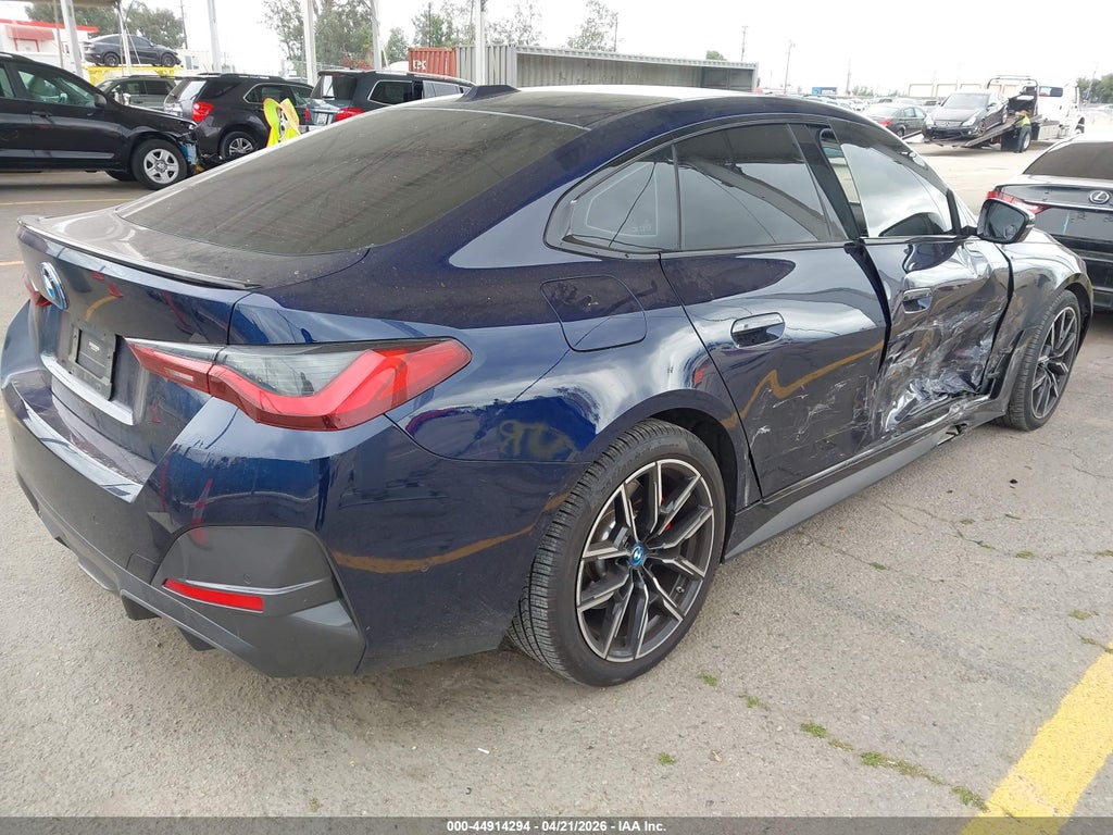 BMW i4 2023