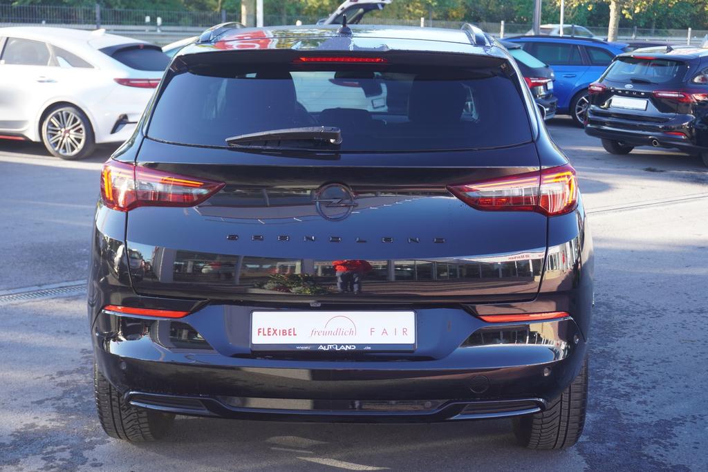Opel GRANDLAND (X) 2023
