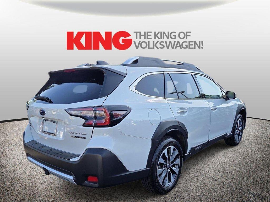 Subaru Outback 2025