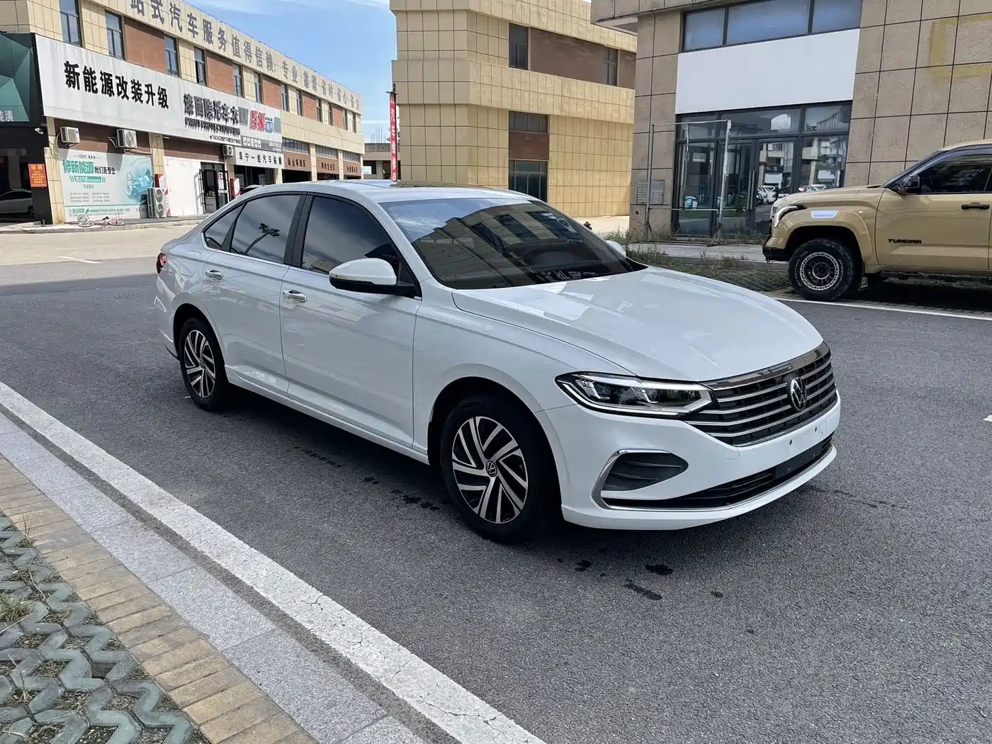 Volkswagen Lavida 2024