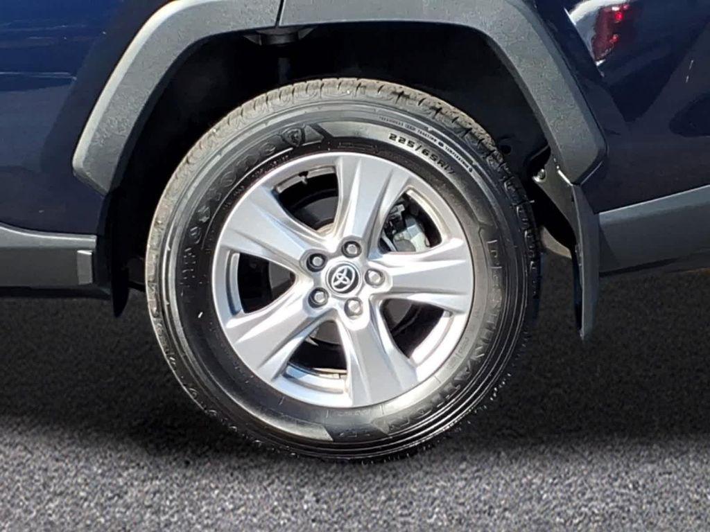 Toyota RAV4 2025