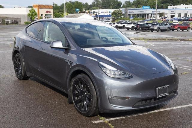 Tesla Model Y 2021
