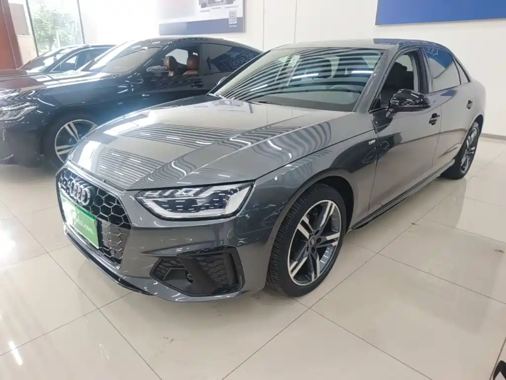 Audi A4 2023