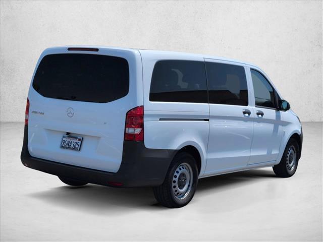 Mercedes-Benz Metris 2023