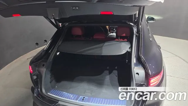 Porsche Cayenne 2021