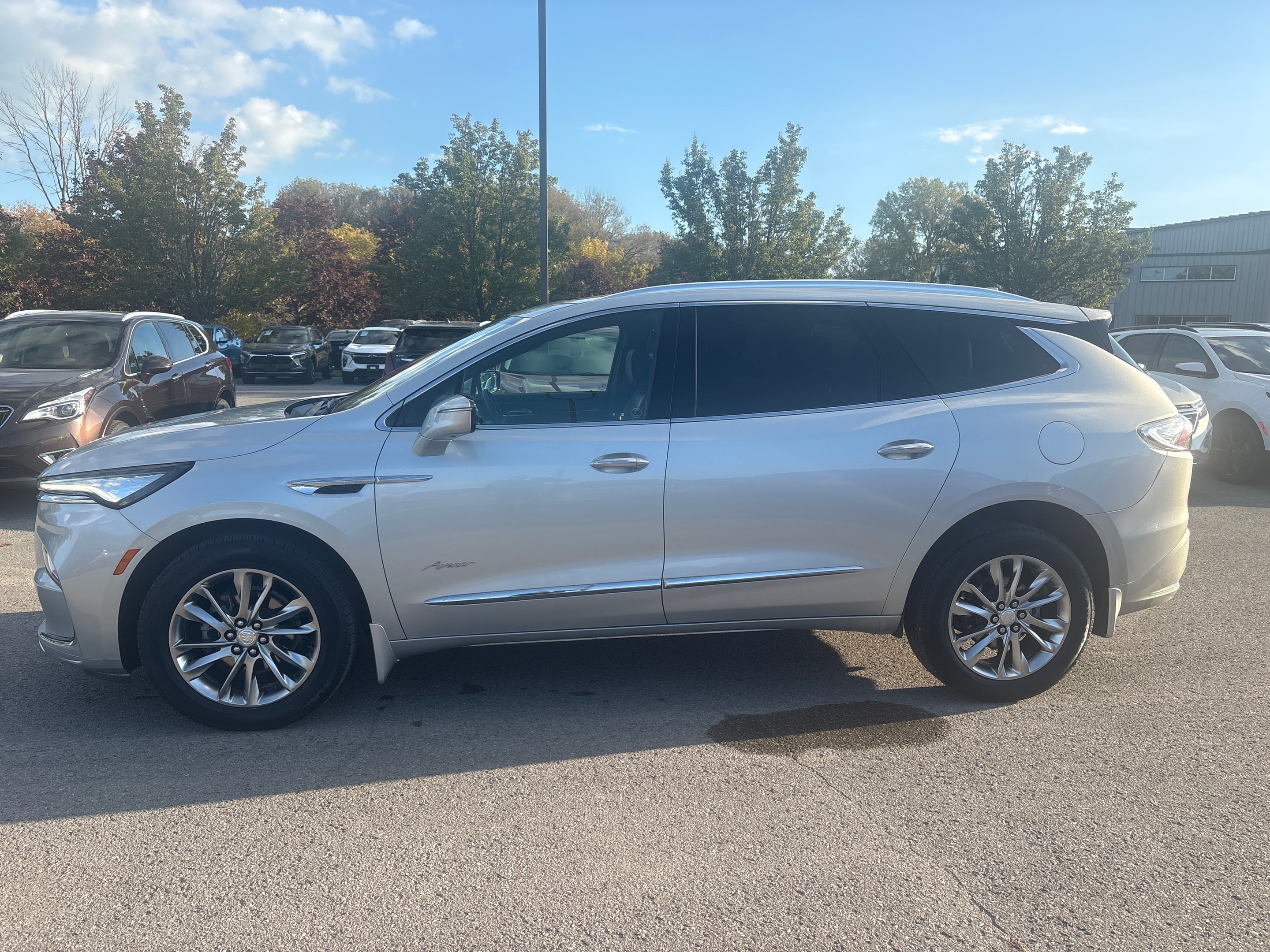 Buick Enclave 2022