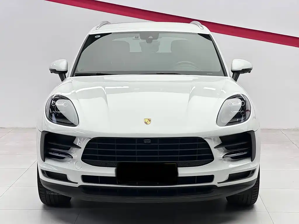 Porsche Macan 2021