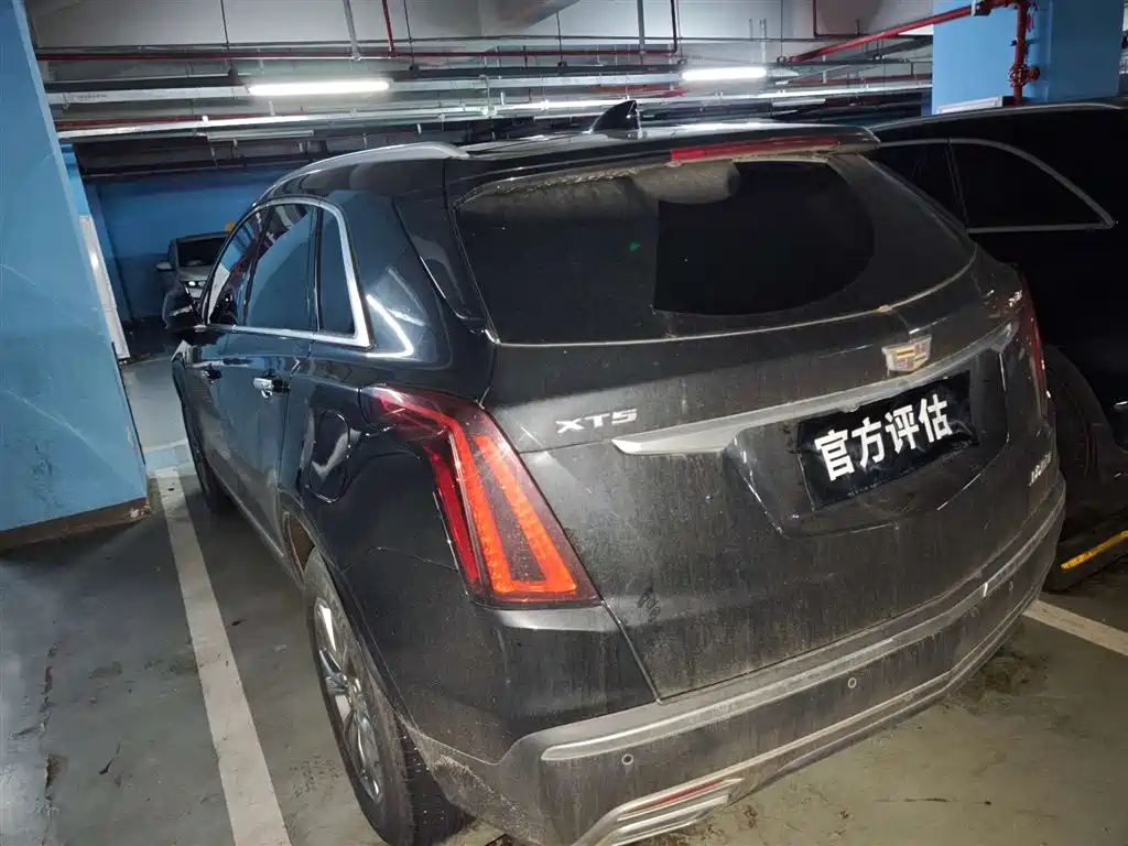 Cadillac XT5 2021