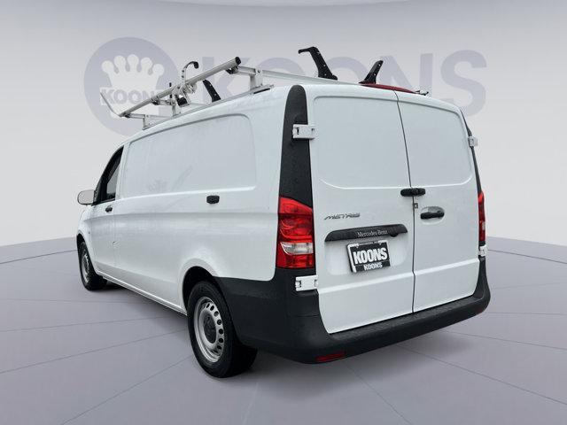 Mercedes-Benz Metris 2023