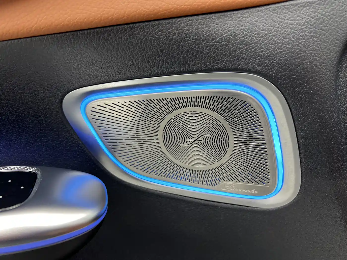 Mercedes-Benz GLC 2023