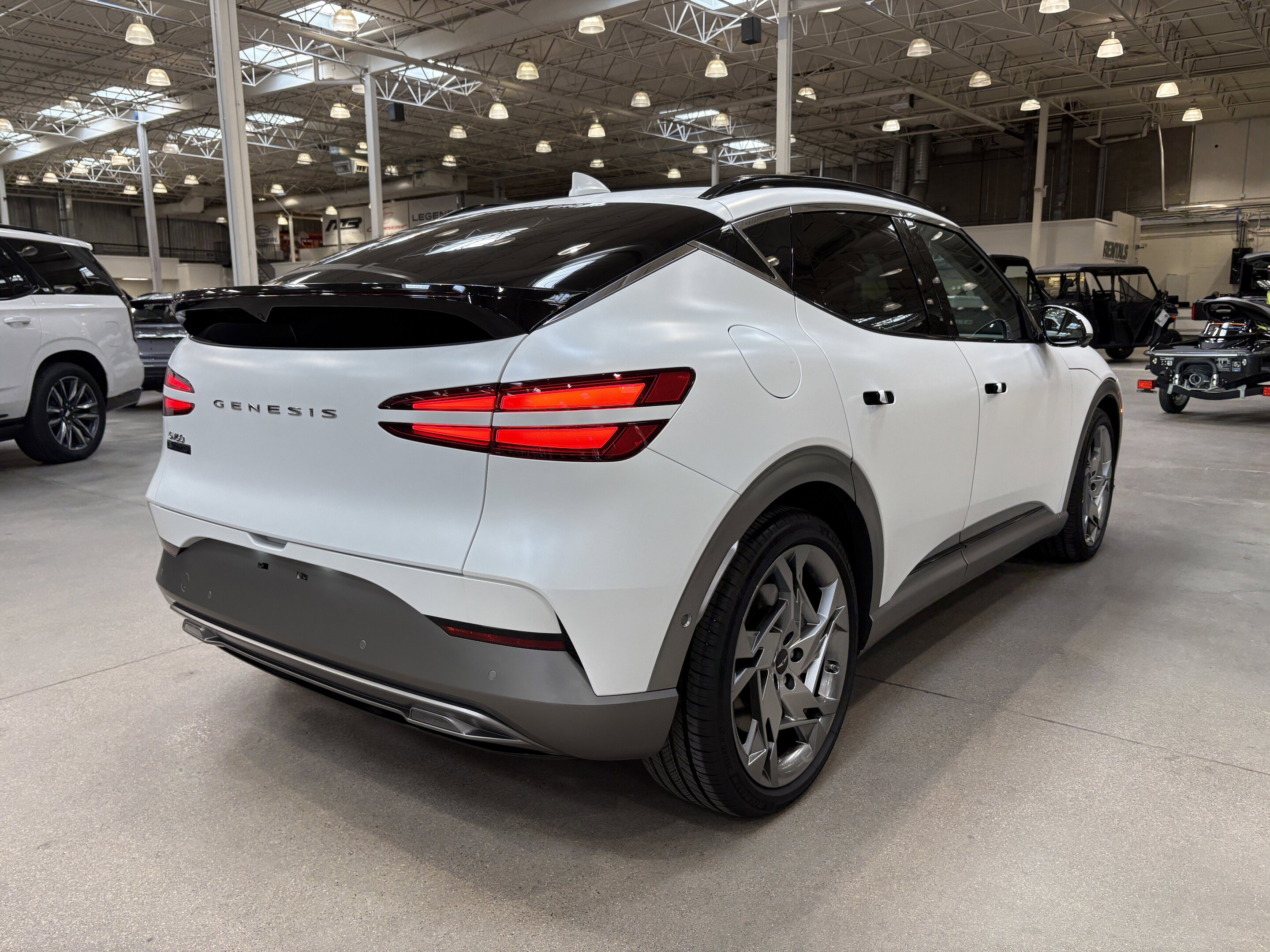 Genesis GV60 2023