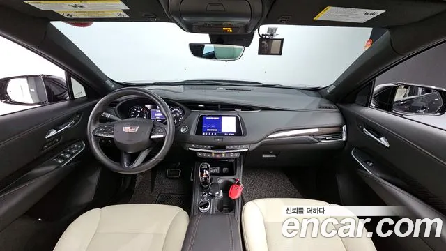 Cadillac XT4 2023