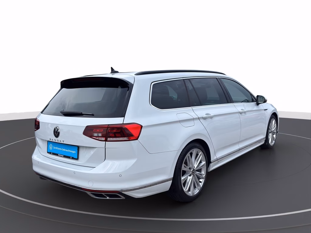 Volkswagen PASSAT VARIANT 2023