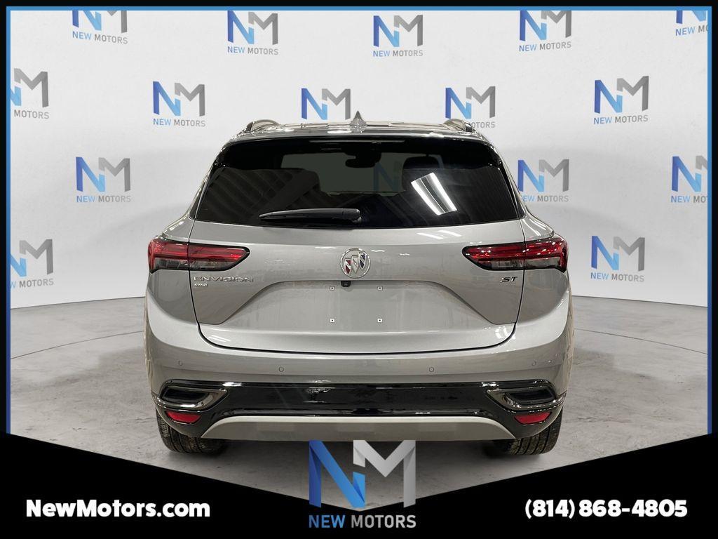 Buick Envision 2023