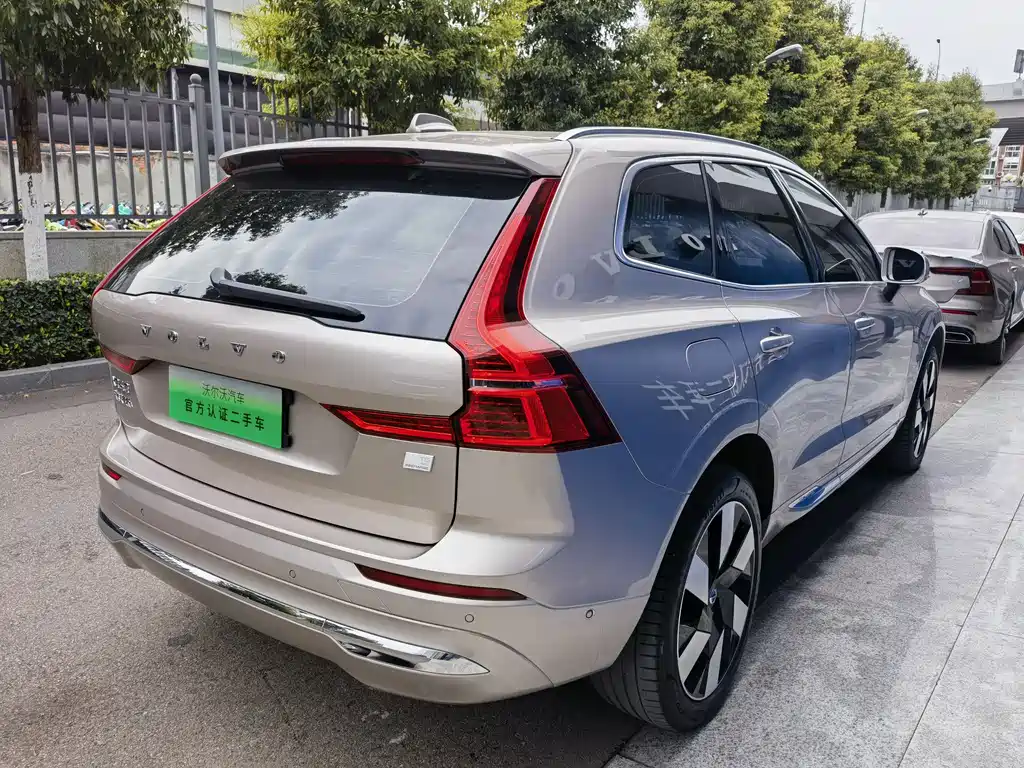 Volvo XC60 2024