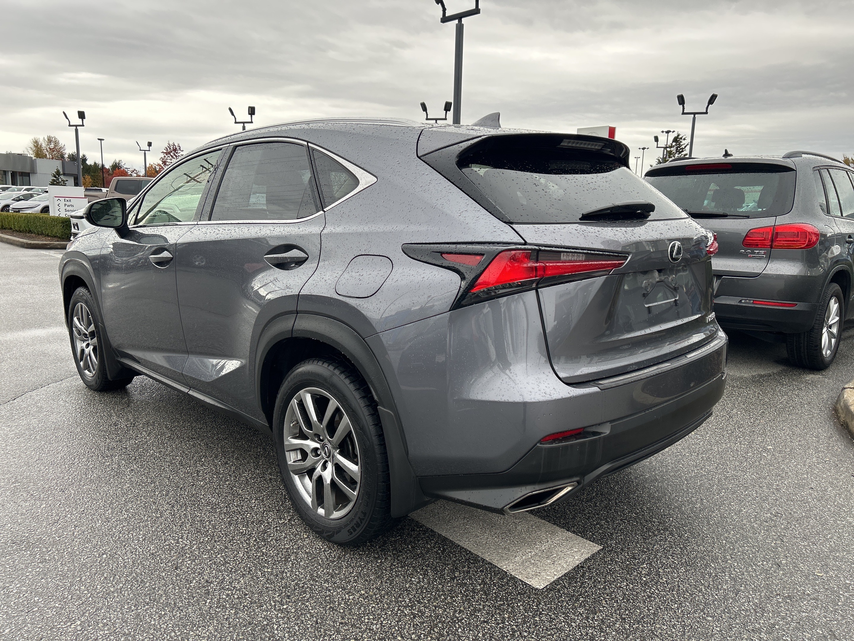 Lexus NX 2021
