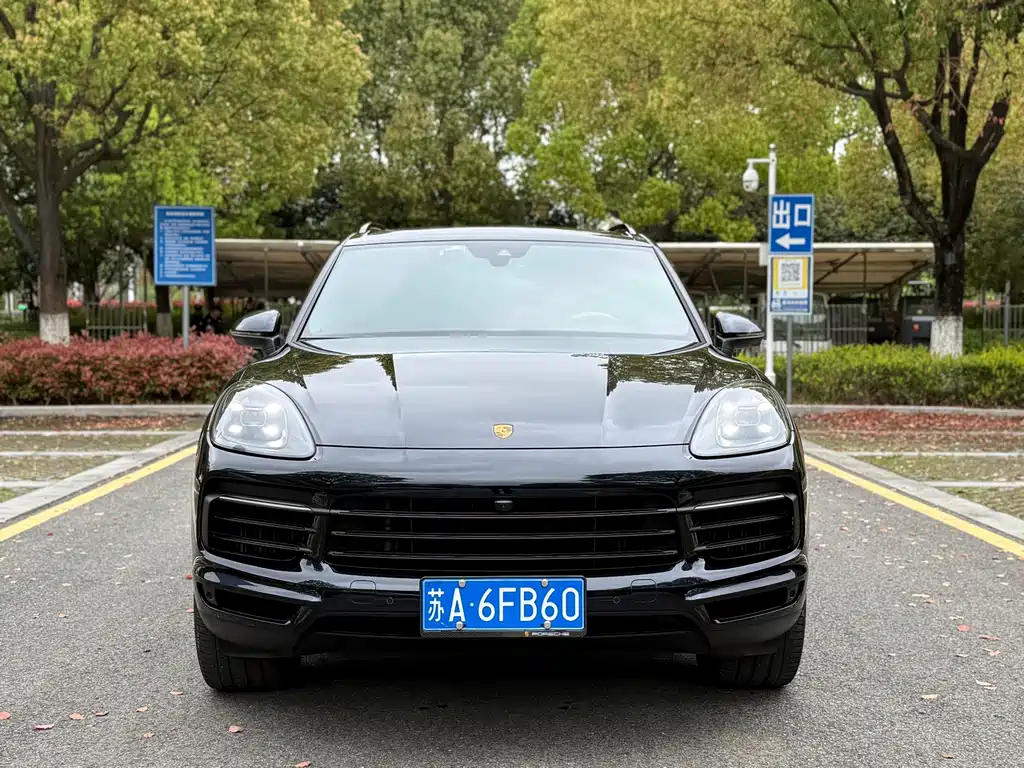 Porsche Cayenne 2022
