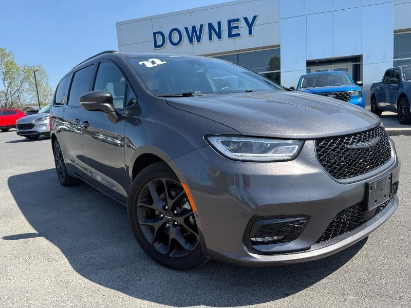 Chrysler Pacifica 2022